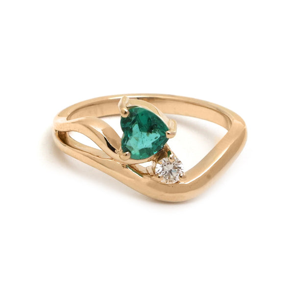 Emerald Diamond Ring