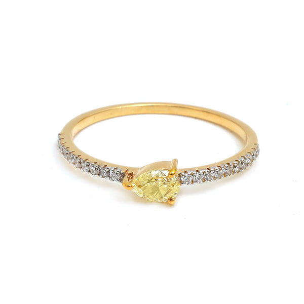 Yellow Diamond Diamond Ring