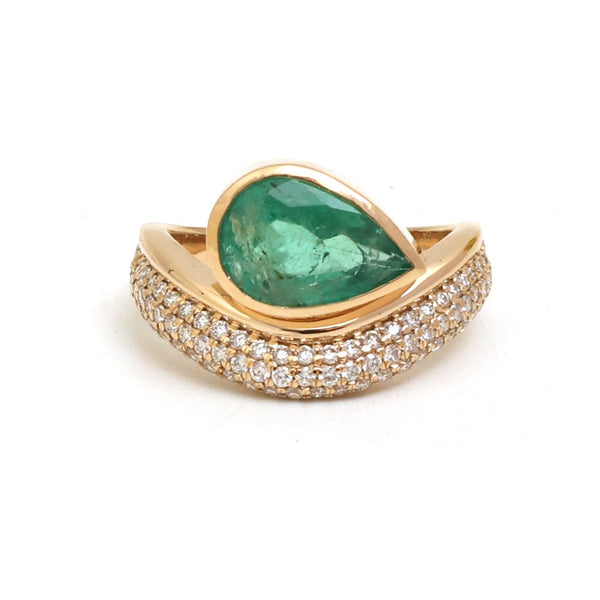 Emerald Diamond Ring