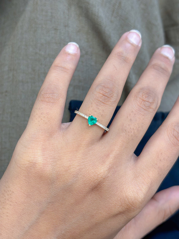 Emerald Diamond Ring