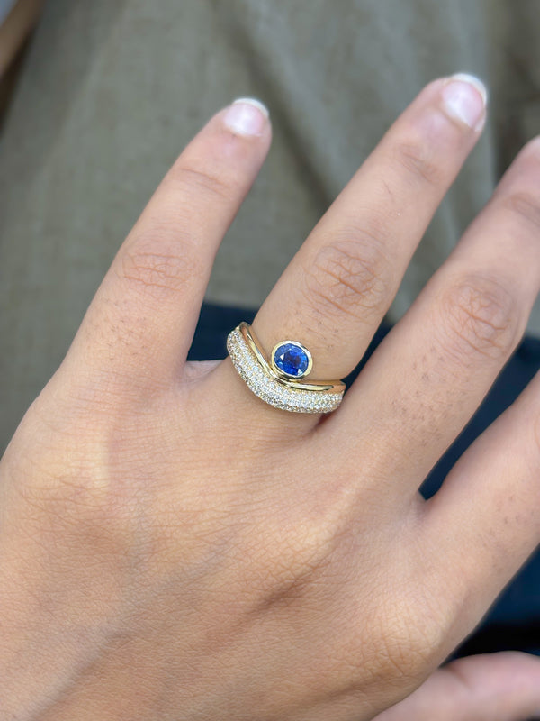 Blue Sapphire Diamond Ring
