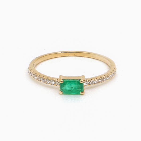 Emerald Diamond Ring