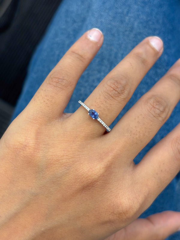 Blue Sapphire Diamond Ring