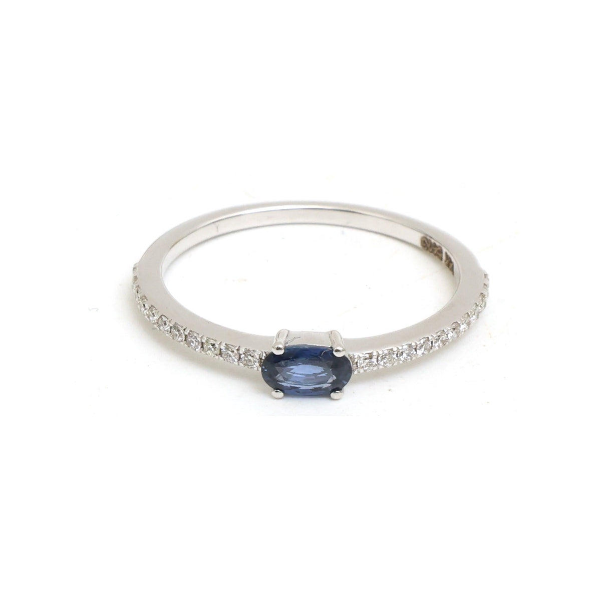 Blue Sapphire Diamond Ring