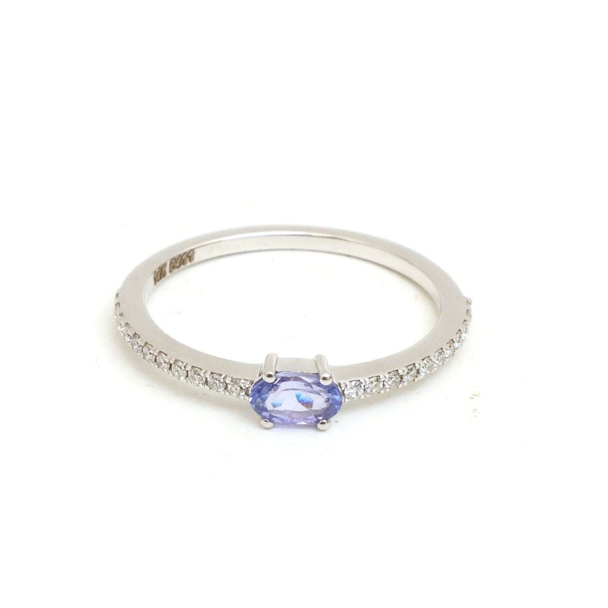 Tanzanite Diamond Ring