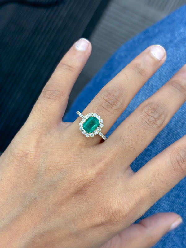 Emerald Diamond Ring