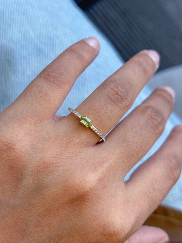Peridot Diamond Ring