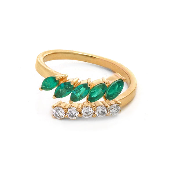 Emerald Diamond Ring