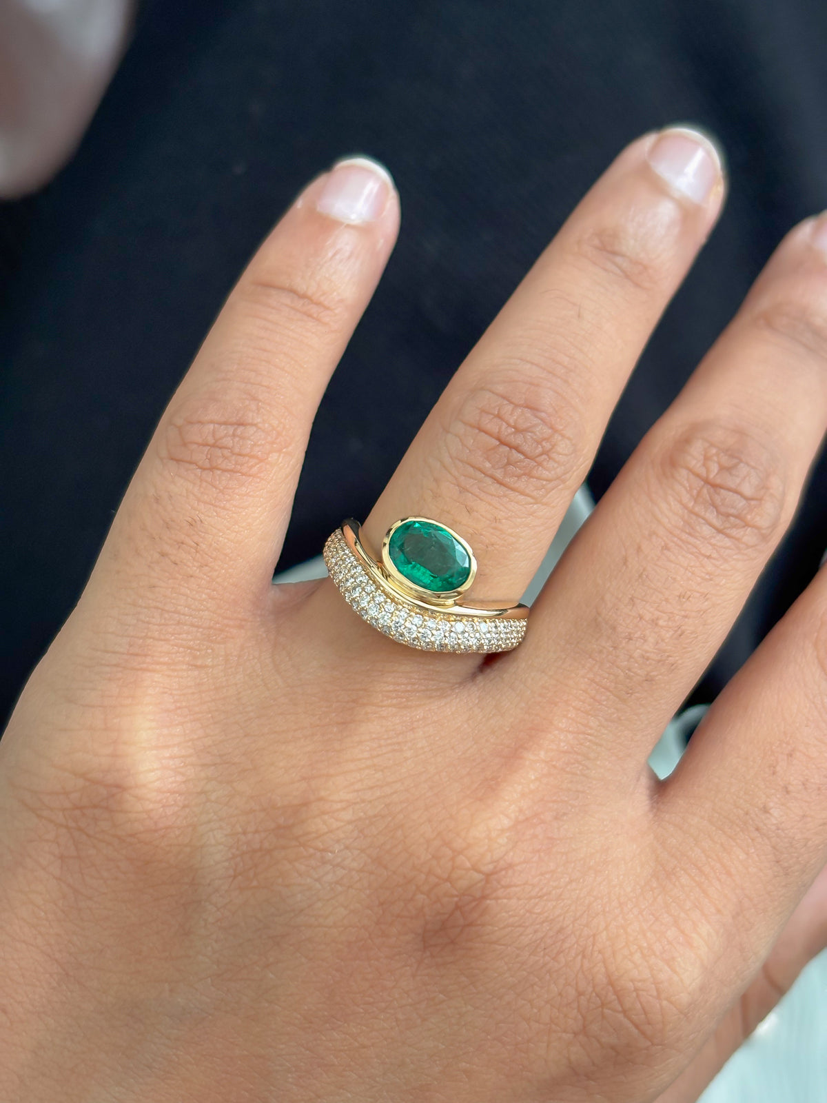 Emerald Diamond Ring
