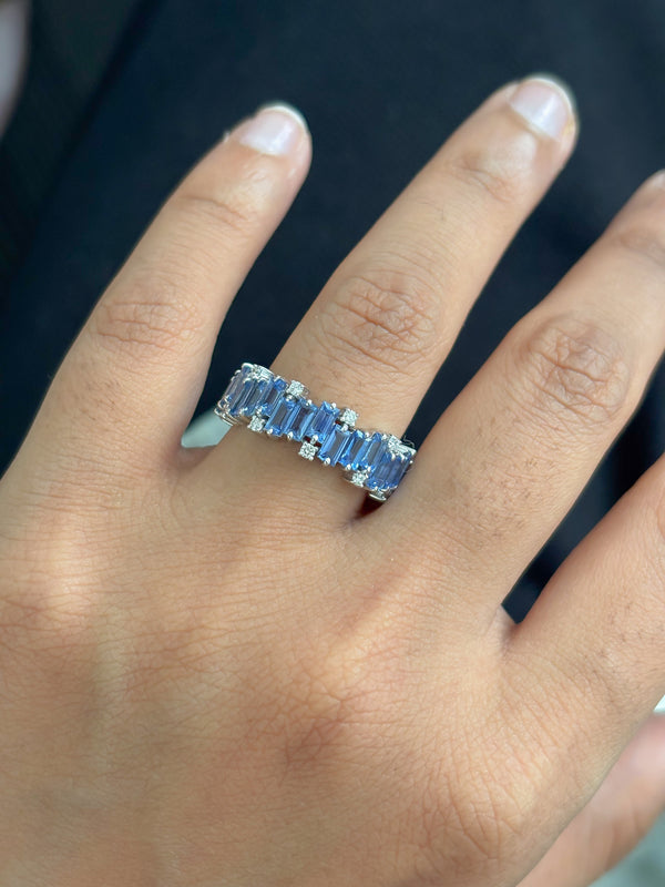 Blue Sapphire Diamond Ring
