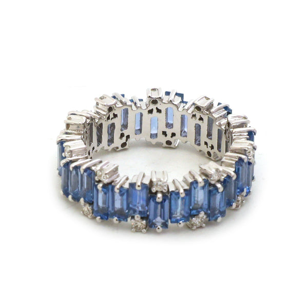 Blue Sapphire Diamond Ring