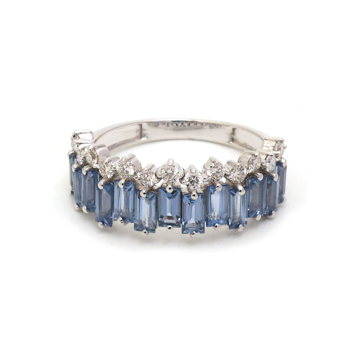 Blue Sapphire Diamond Ring