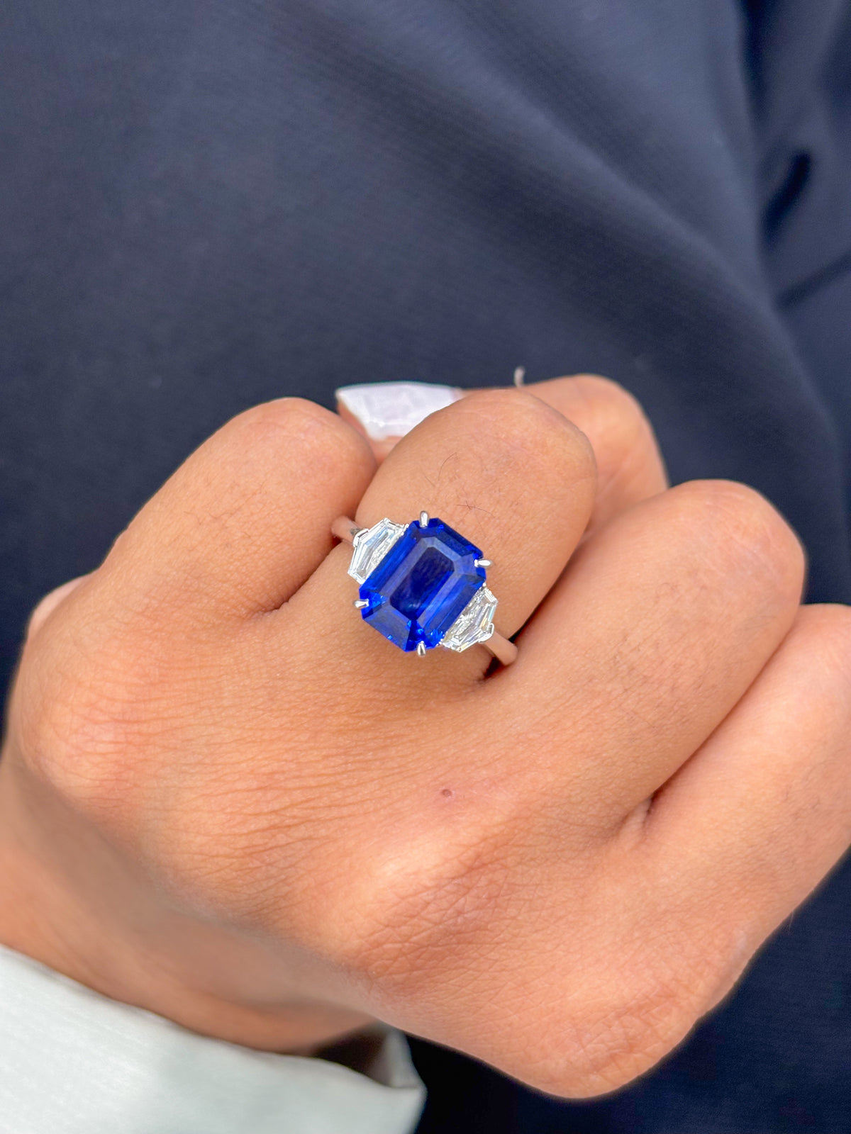Blue Sapphire Diamond Ring