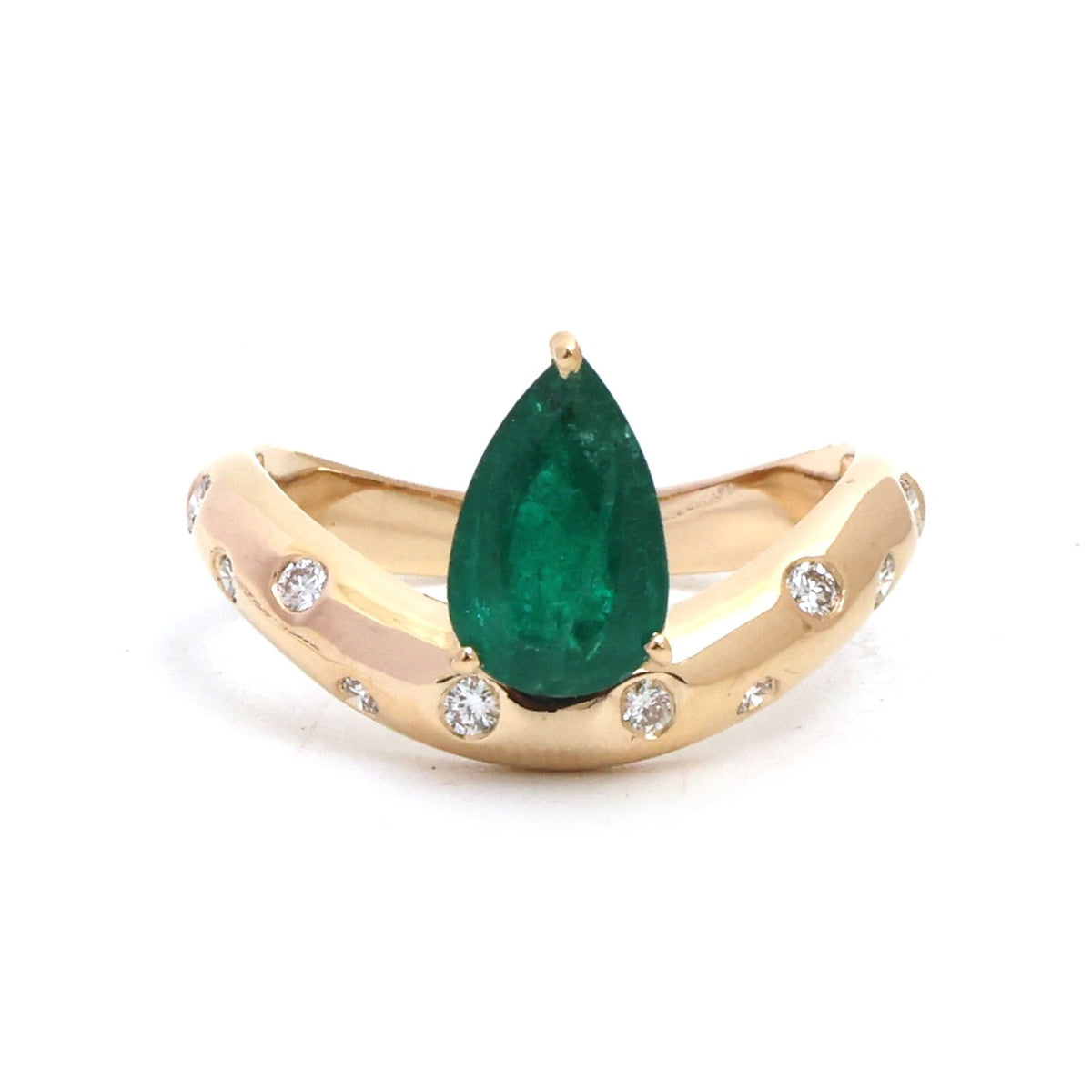 Emerald Diamond Ring