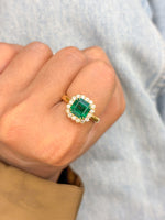 Emerald Diamond Ring