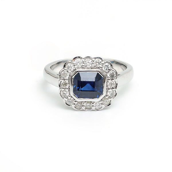 Blue Sapphire Diamond Ring