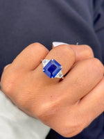 Blue Sapphire Diamond Ring