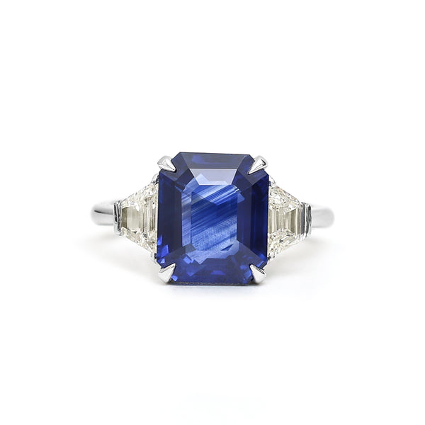 Blue Sapphire Diamond Ring