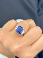 Blue Sapphire Diamond Ring