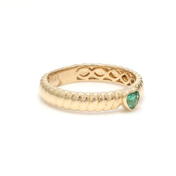 Heart Emerald Ring in Solid Gold – Dainty May Birthstone Jewelry