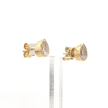 Lab Grown Diamond Pear Stud Earrings Gold – Elegant Diamond Solitaires Studs Earrings